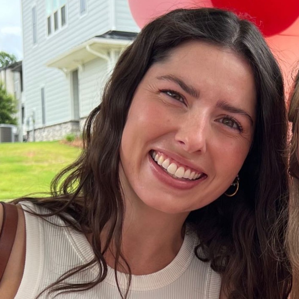 Meet your Posher, Madeline